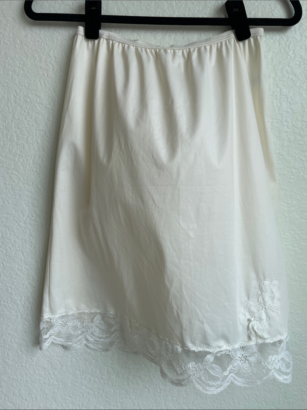 Vanity Fair Cream Midi Slip Skirt with Lace Trim • Medium